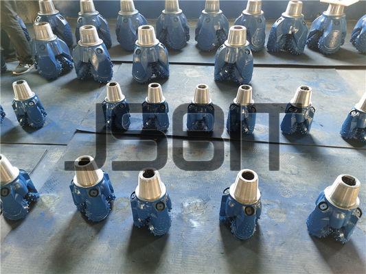 Perforazione scalpello a rulli di codice 531 di Iadc con 3 ugelli