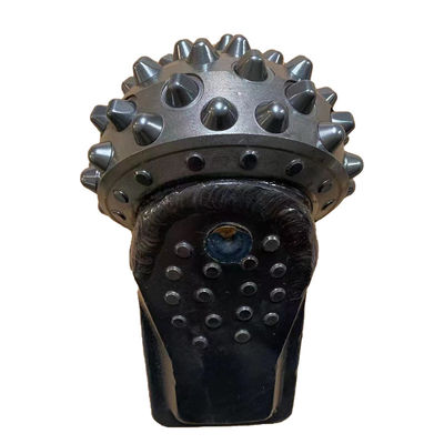 Coni di roccia a rulli singoli
