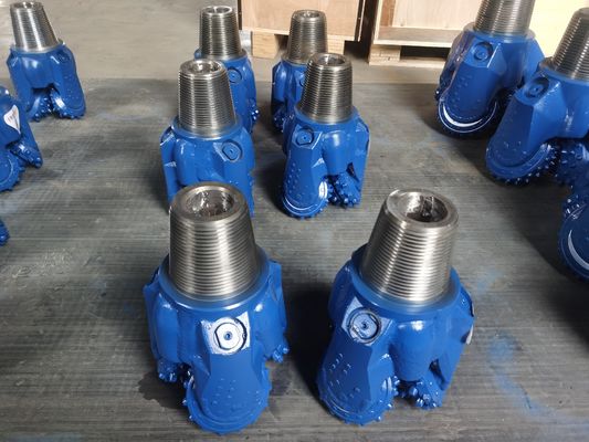 Fornitura di fabbrica Direttamente 8,5 pollici 215,9 mm IADC Tricone