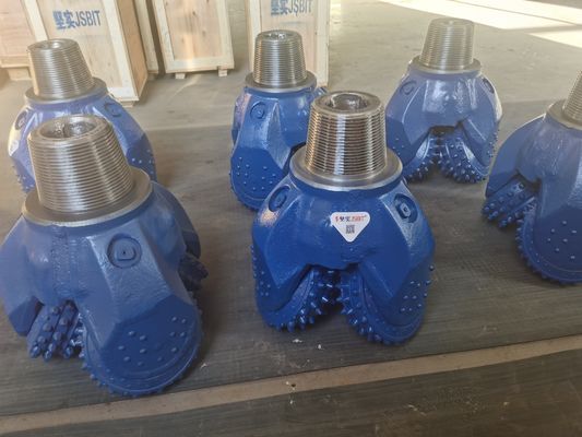 Fornitura di fabbrica Direttamente 17 1/2 pollici IAADC537 Tricone Roller Cone Bit