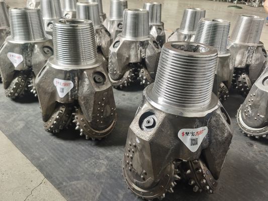 100% Nuovo e di buona qualità Tricone Roller Cone Bit 295mm IADC537 11 5/8 inch