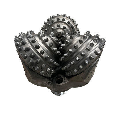 100% Nuovo di buona qualità IADC537 444.5mm Tricone Roller Cone Bit